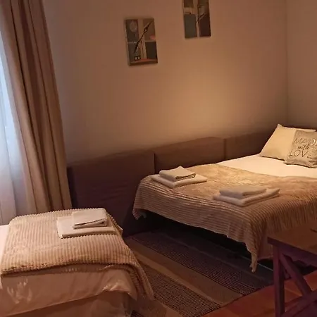 Ema, Kopaonik, - Blizu Gondole * Brzeće