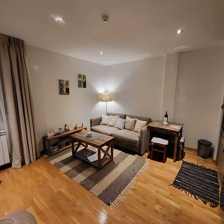 Ema, Kopaonik, - Blizu Gondole