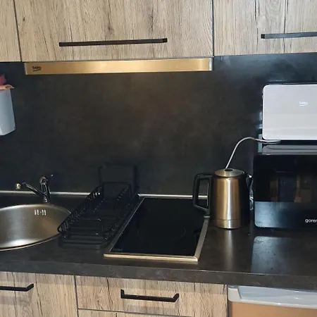 Ema, Kopaonik, - Blizu Gondole