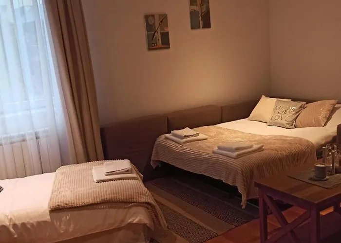 Ema, Kopaonik, - Blizu Gondole * Brzeće